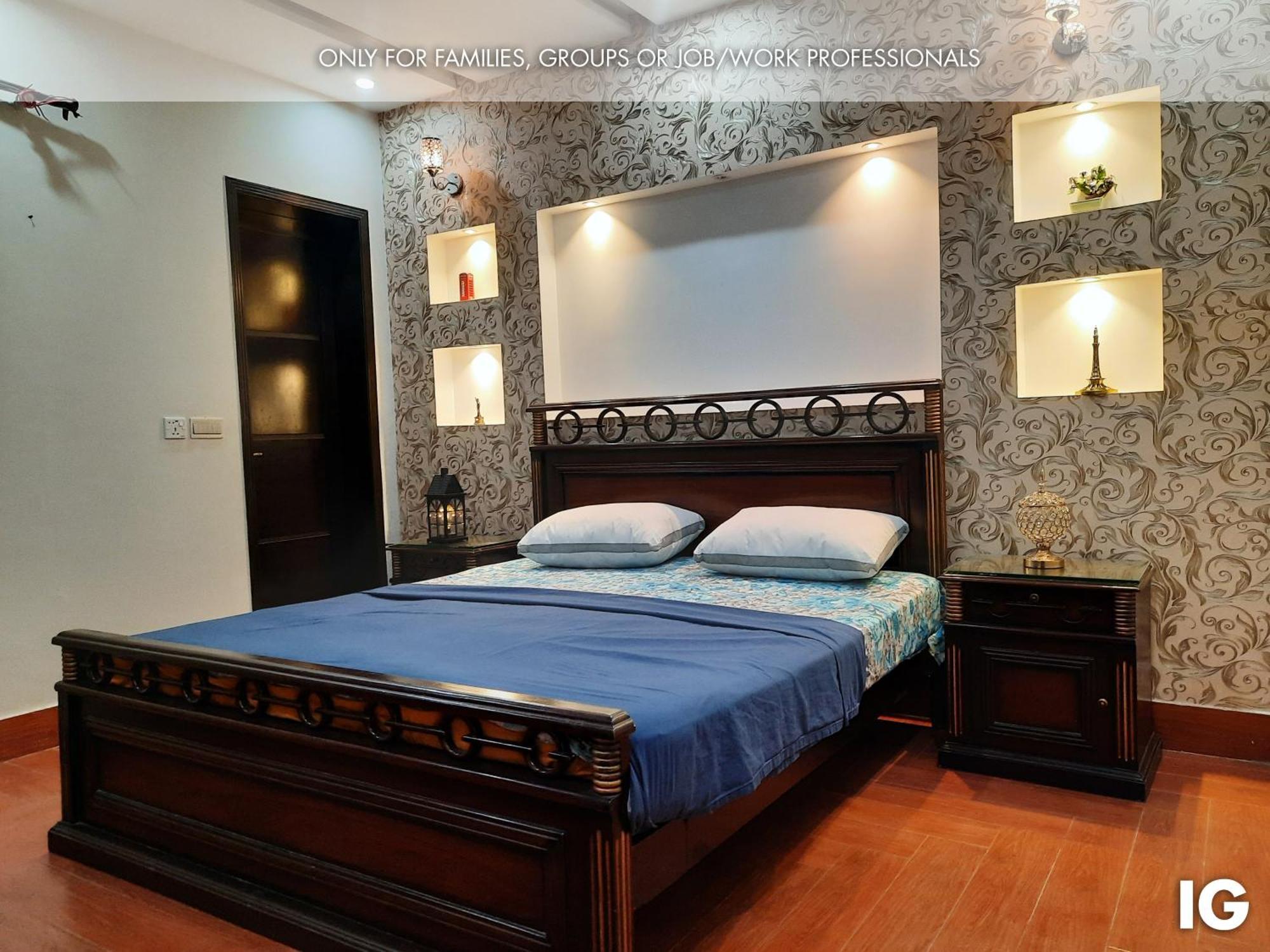 3 Bedroom Furnished Holiday Home Near Valencia Town, Lake City & Ring Road Лахор Экстерьер фото