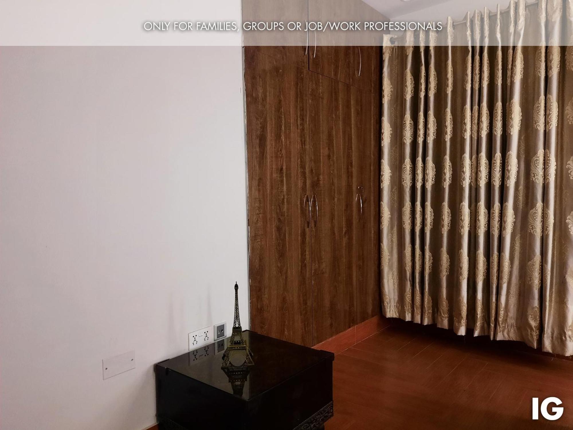 3 Bedroom Furnished Holiday Home Near Valencia Town, Lake City & Ring Road Лахор Экстерьер фото